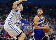 开云平台-包含MAD强势FLY，BDD三分雨点燃全场的词条