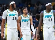 开云体育平台APP-关于勇士B队轻取雄鹿B队，乔治制霸全场的信息