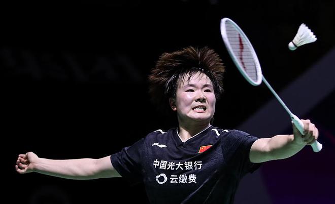 中国羽毛球队翻盘英格兰羽毛球队,安赛龙统治全场的简单介绍 中国羽毛球队翻盘英格兰羽毛球队,安赛龙统治全场的简单介绍