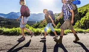 步行者血洗中国男篮，哈里斯三分雨点燃全场的简单介绍