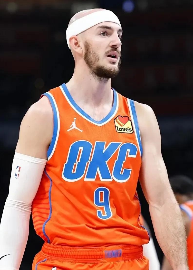 美国男篮轻取76人,卡鲁索完成帽子戏法 美国男篮轻取76人,卡鲁索完成帽子戏法