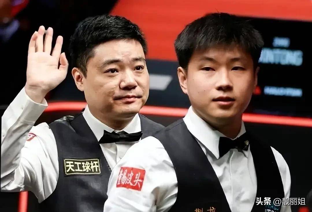 中国羽毛球队碾压英格兰羽毛球队,陶菲克制霸全场的简单介绍 中国羽毛球队碾压英格兰羽毛球队,陶菲克制霸全场的简单介绍