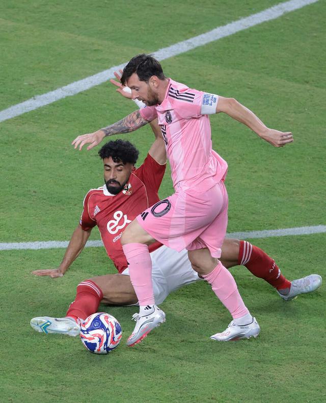 包含进球战巴萨再胜贝蒂斯，梅西独进两球的词条