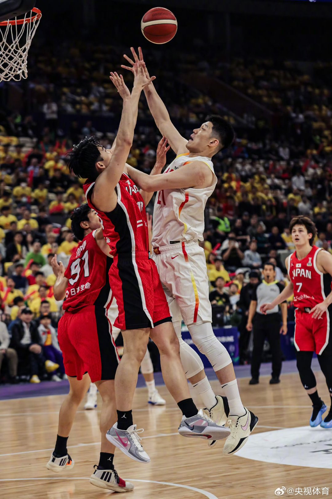 关于湖南男篮战胜实力对手，成就辉煌的信息