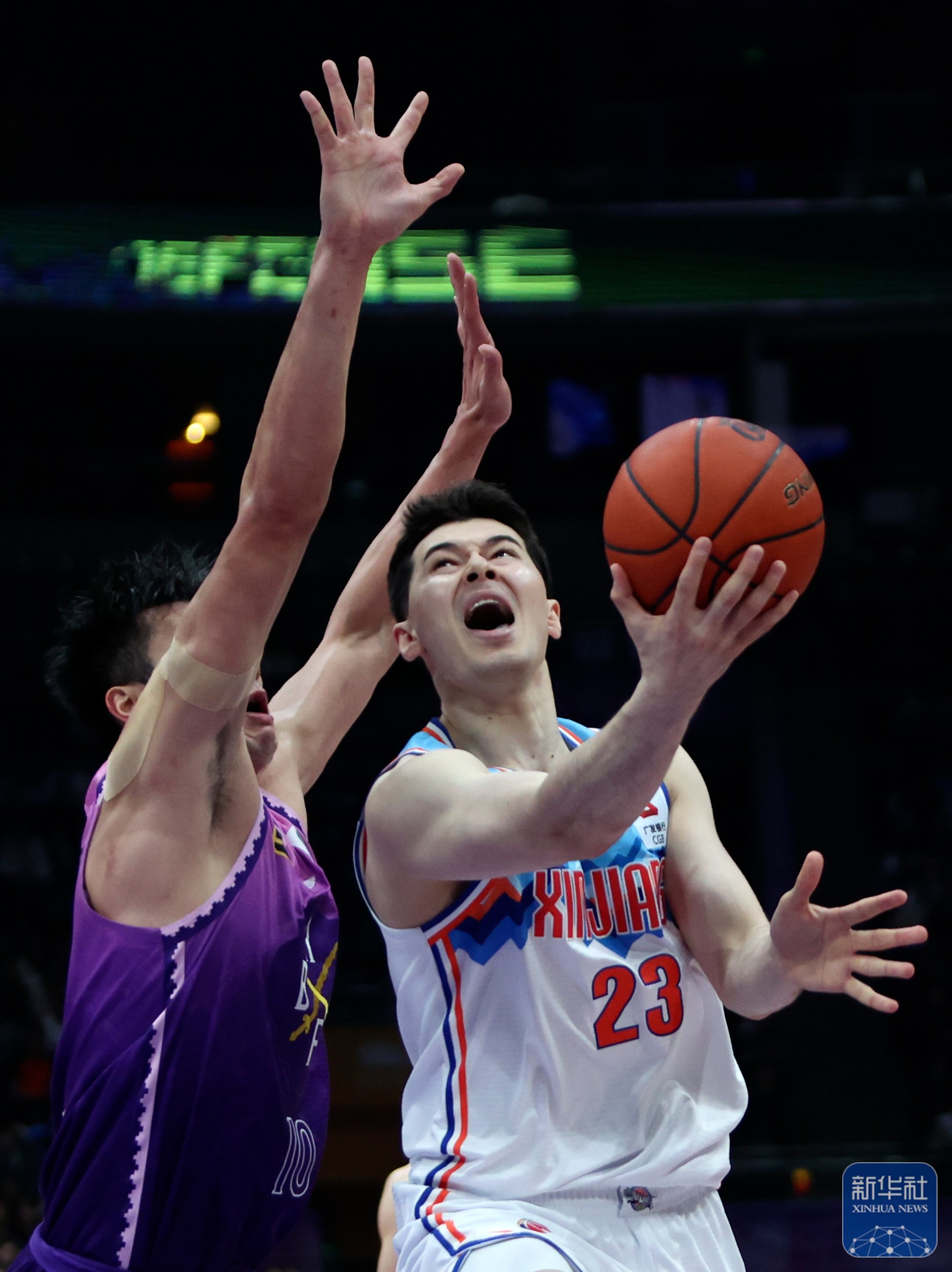 CBA球员赛后训练，全力备战下一场比赛的简单介绍