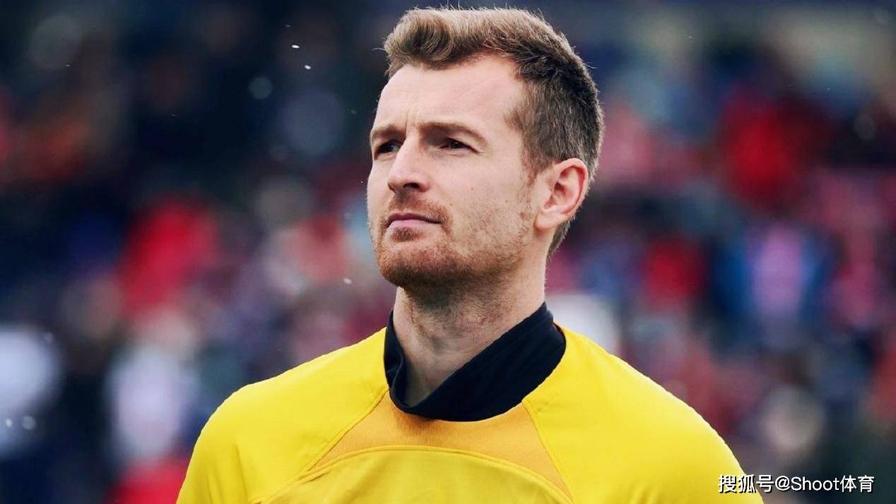 波黑队连吃两败，斯洛伐克队畏首畏尾