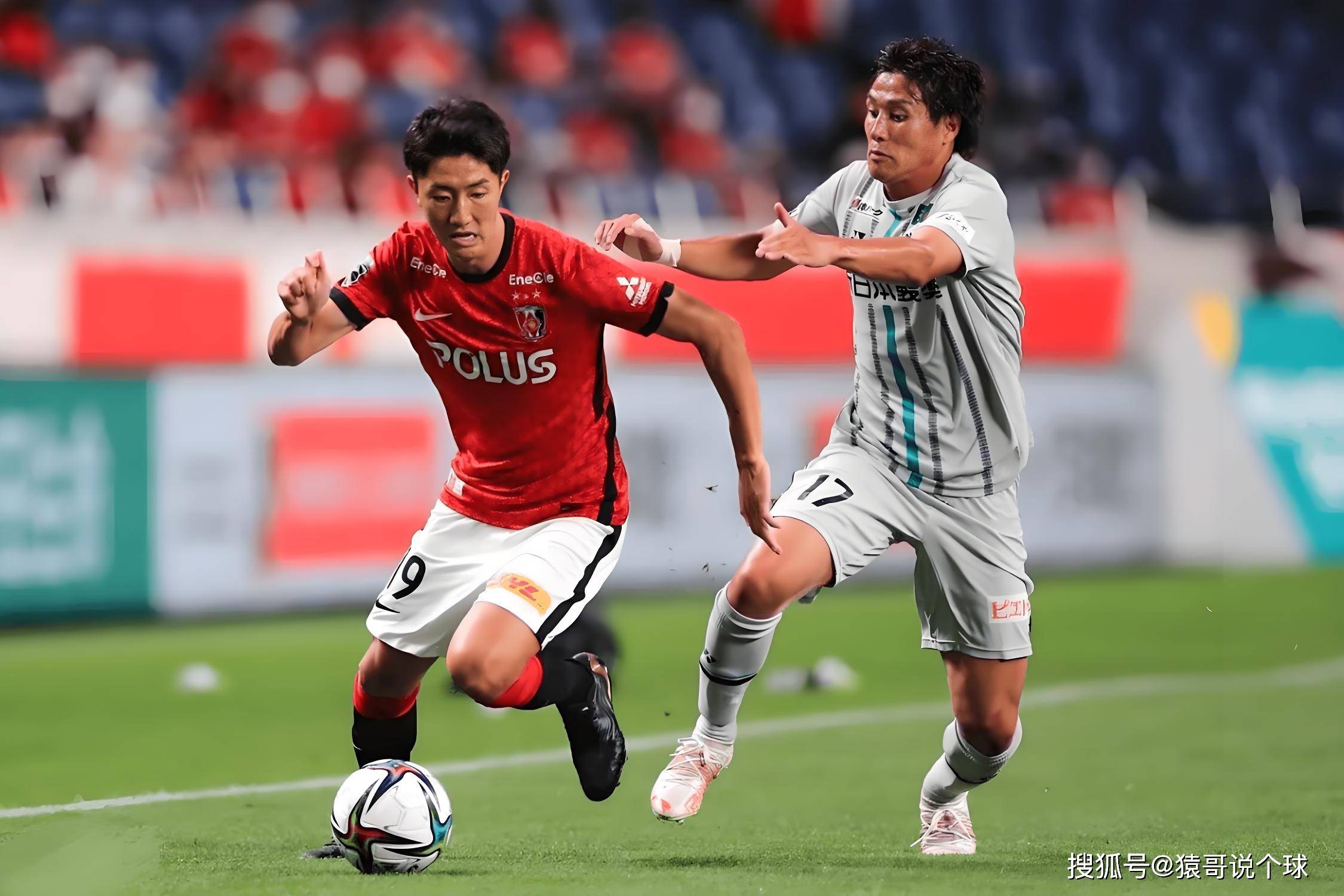 包含鹿岛鹿角以出色表现战胜劲敌的词条