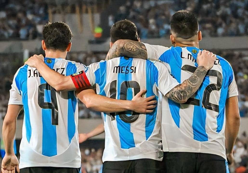 雷加利亚里斯主场逆转埃瓦尔，力克对手