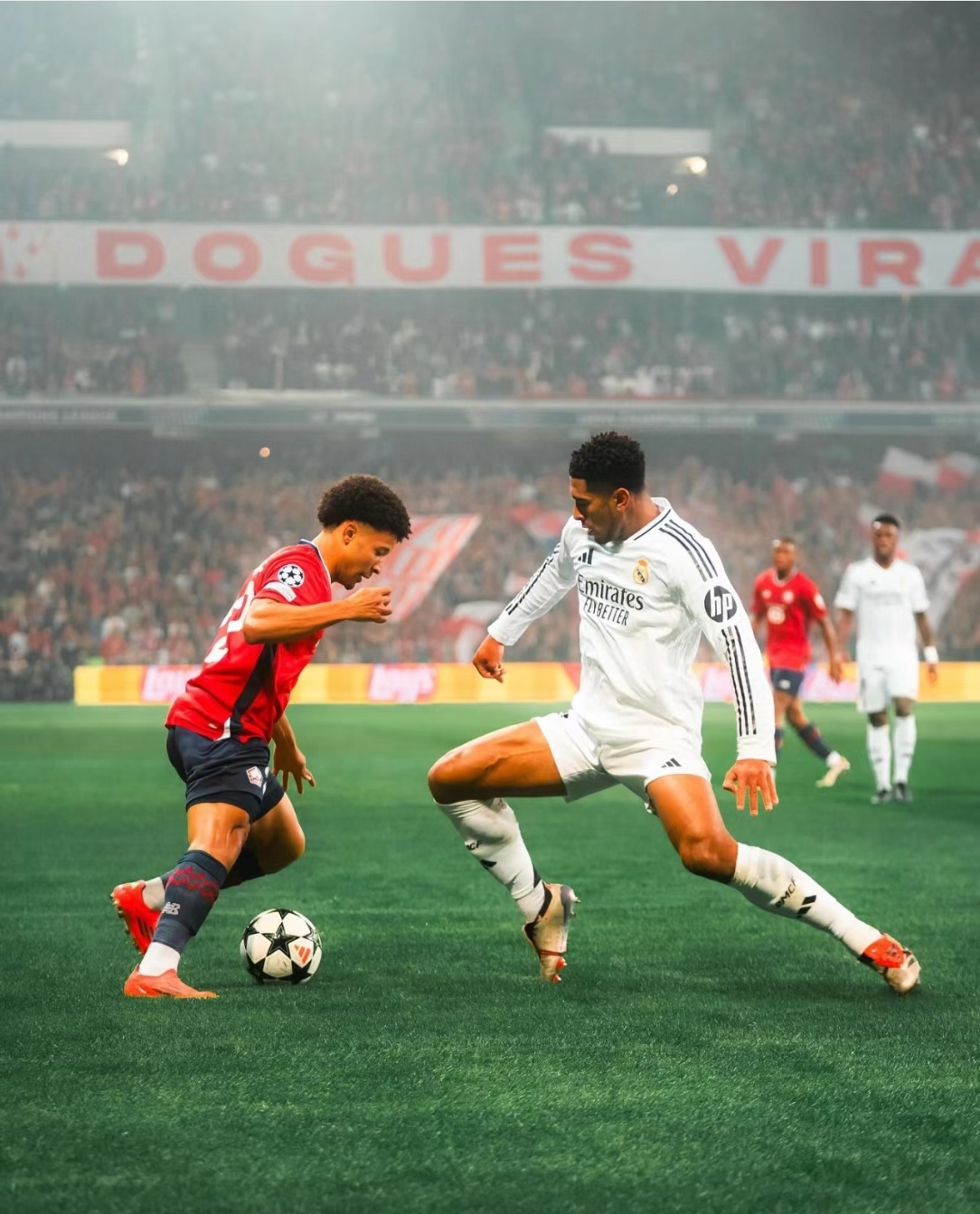 尤文图斯门将连场神扑，稳固球队防线的简单介绍