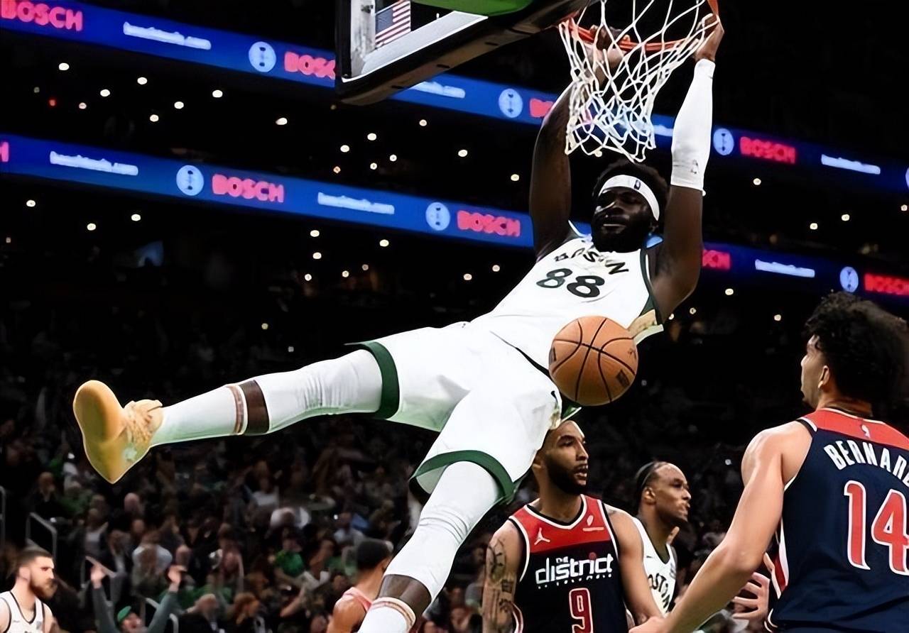 包含湖人绝杀凯尔特人，戈贝尔点燃赛场的词条