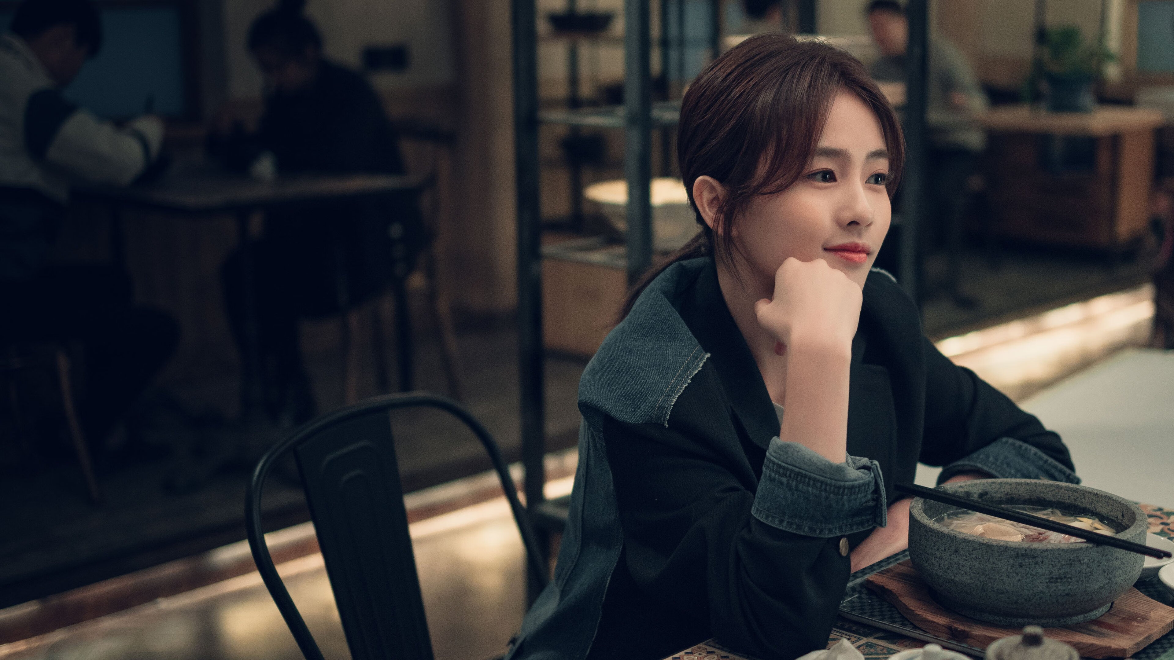 跨越半球的绿茵传奇，新西兰末节奇迹与孙兴慜的德甲封神之战